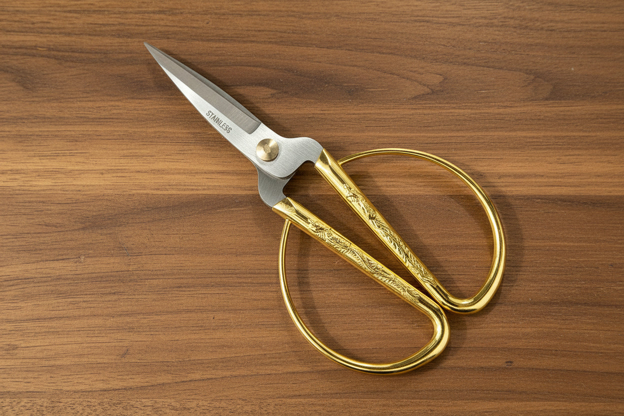 Tesoura profissional Dragon em aço inoxidável para artesanato, 19 cm