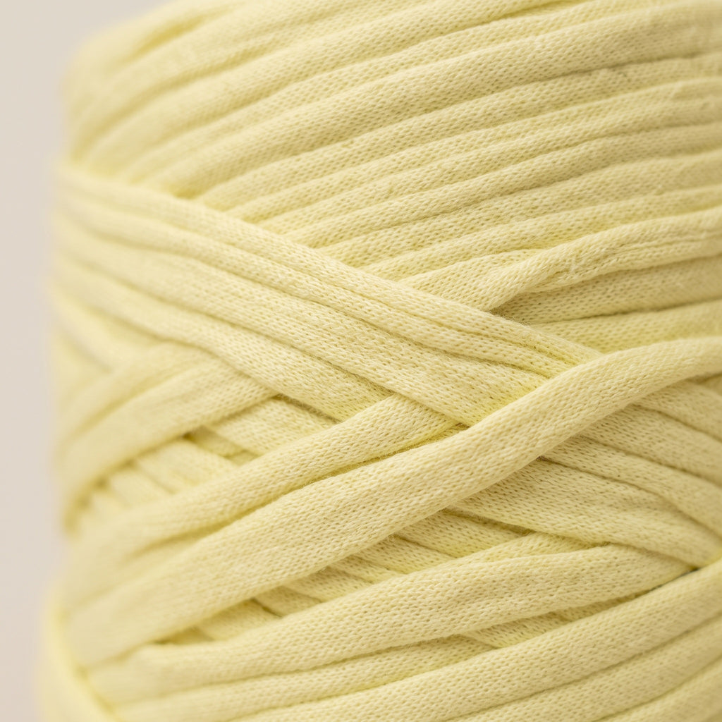 Fio de Malha Eco WelcomeYarn 120m – Amarelo Manteiga Pastel Suave