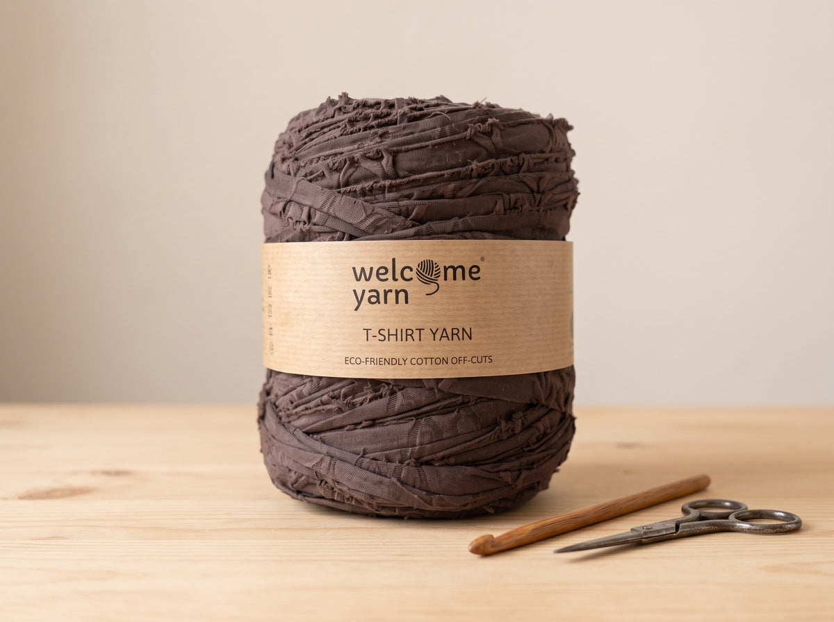 Rolo de Trapilho Castanho Escuro WelcomeYarn (120m) – Fio de Malha Resídual Made in Portugal
