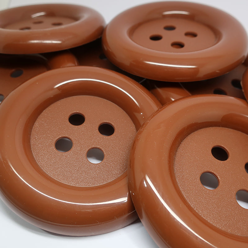 Clown Button 9cm - Brown