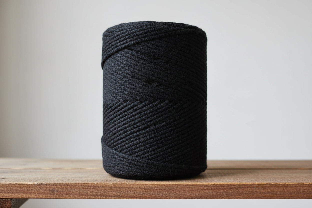 Rustic Macramé Cotton Black