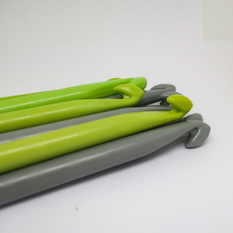 Recycled Plastic Crochet Hooks – Eco-Friendly, Lightweight and Durable