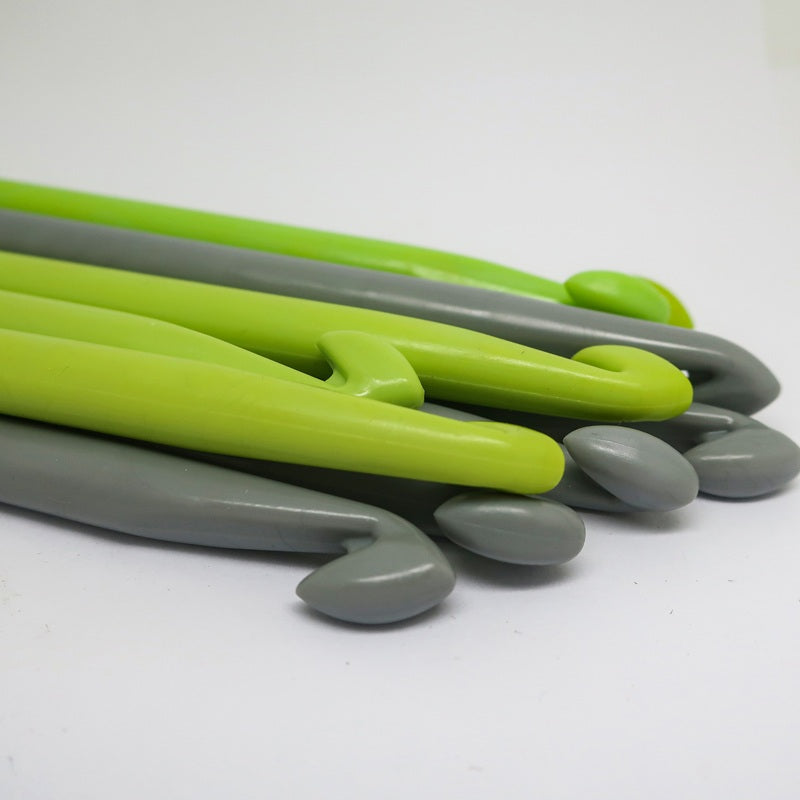 Recycled Plastic Crochet Hooks – Eco-Friendly, Lightweight and Durable