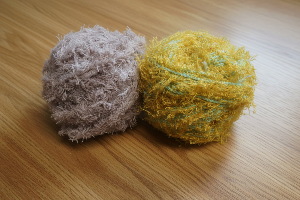 550g Scruffy T-shirt Yarn - 2nd quality
