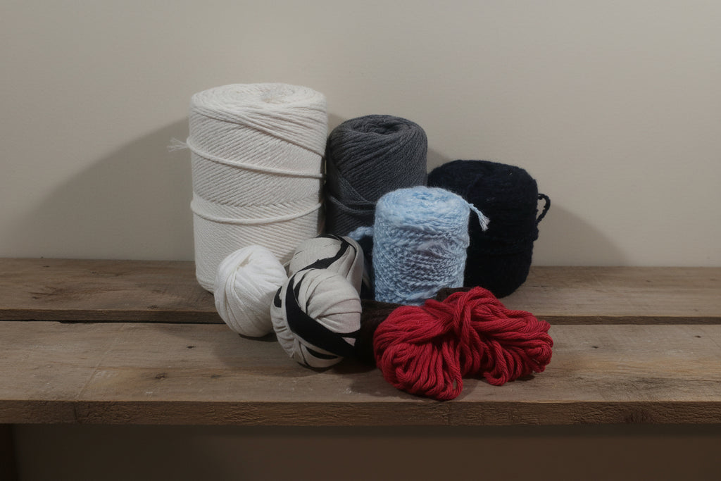 Yarn Scraps 1Kg #B118