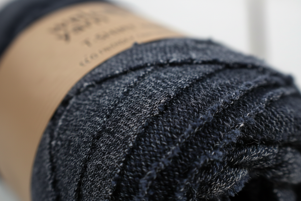 T-shirt Yarn Scruffy Dark Grey