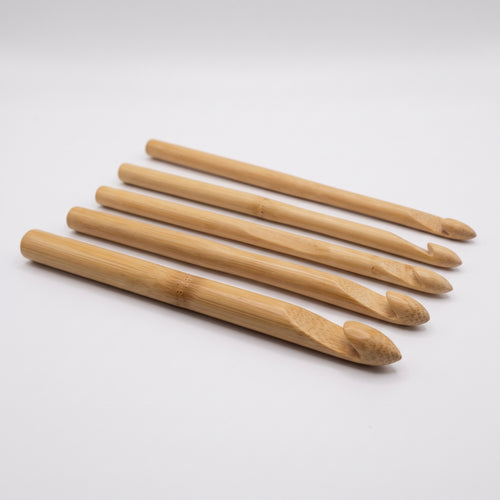 Agulha de Croché em Bambu Natural – Vários Tamanhos