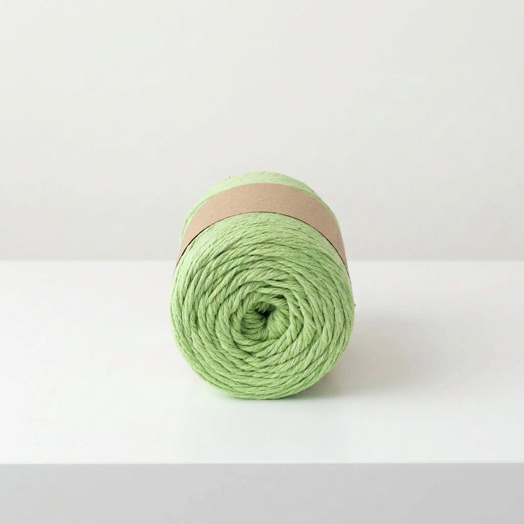 Fio Barbante Verde Lima 300g – Algodão Reciclado | WelcomeYarn