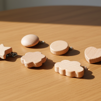 Pince en bois pour travaux manuels